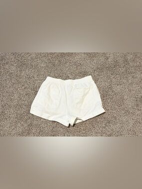 Forever 21 White Elastic-Waist Athletic Shorts